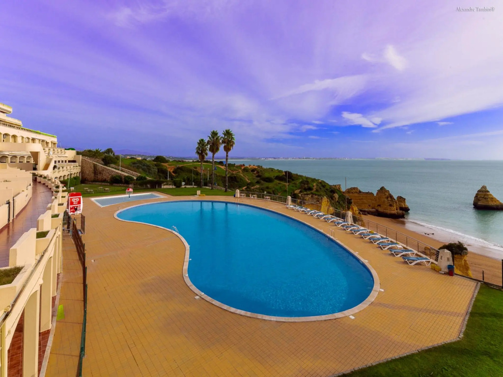 A15 - Dona Ana Cliff Apartment