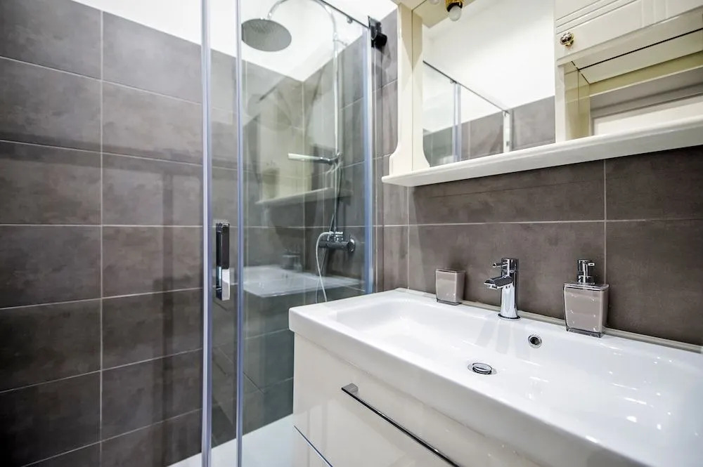 Garzoto rooms and studios