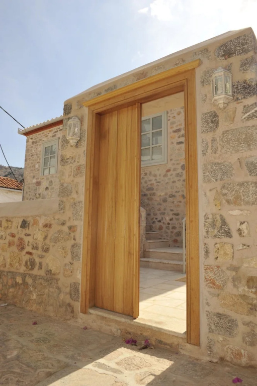 Gaia Traditional Rooms