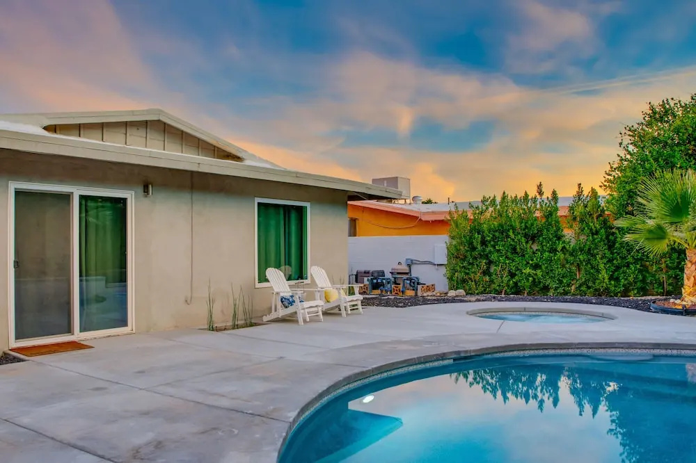 N Blando Home 2387 3 Bedrooms 2 Bathrooms Home