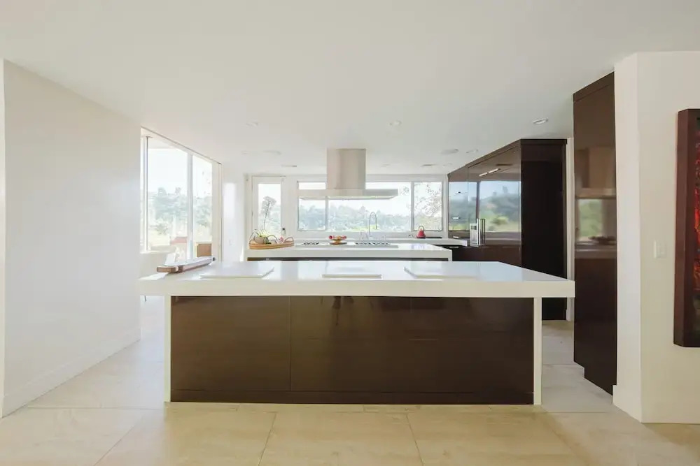 Zen Estate - Luxurious 5BR Beverly Hills Sanctuary With Pool & Canyon Views
