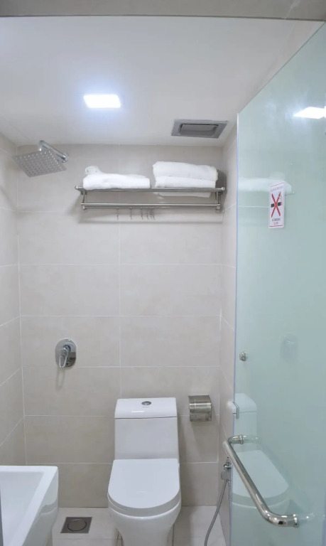 S Rose Hotel