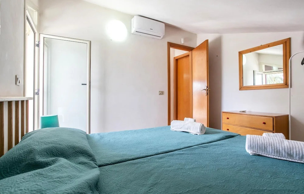 Nice Apartment In Kaukana With Kitchen