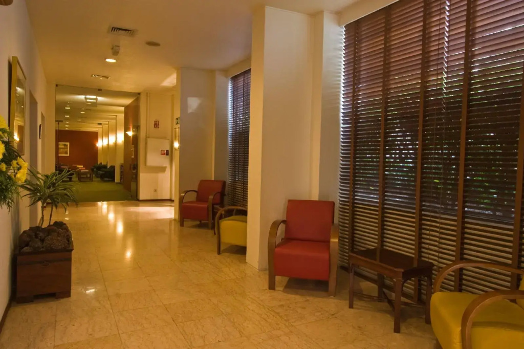 Hotel Girassol - Suite Hotel