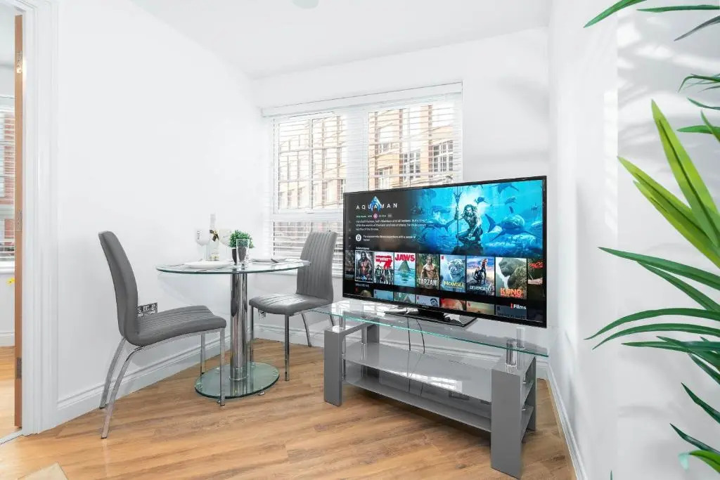 HAUS - Brand New Luxury Apartment - City Centre - Exceptional