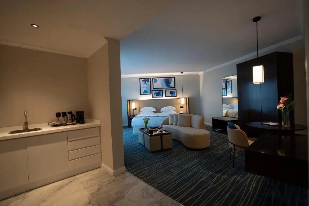 Prime Al Corniche Hotel