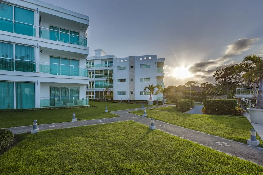 Condos at Bayrock 2
