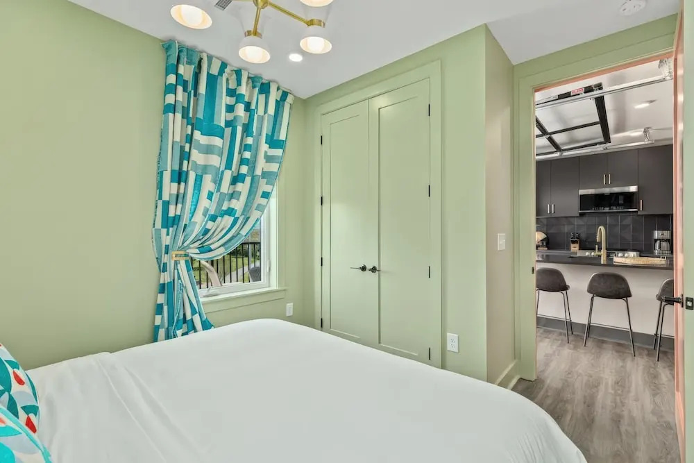 The Penthouse - 3BR Rooftop - Downtown Nashville