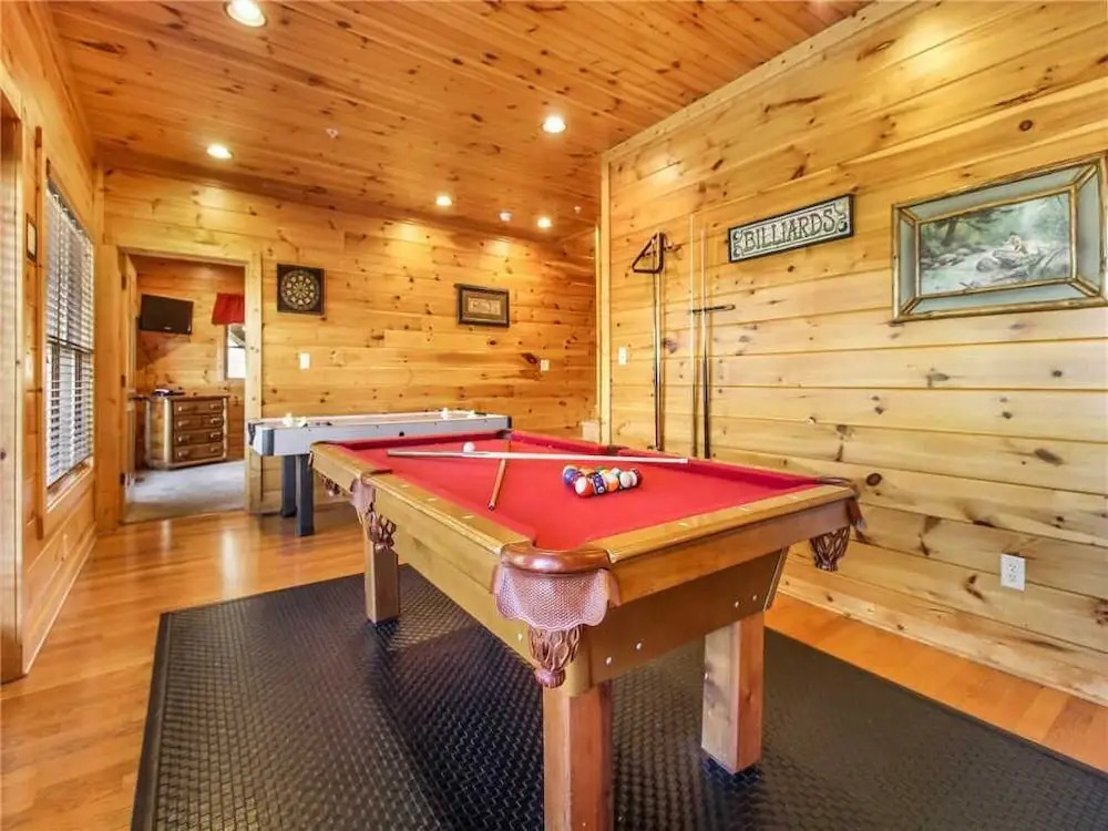 Big Sky Lodge II - Seven Bedroom Cabin