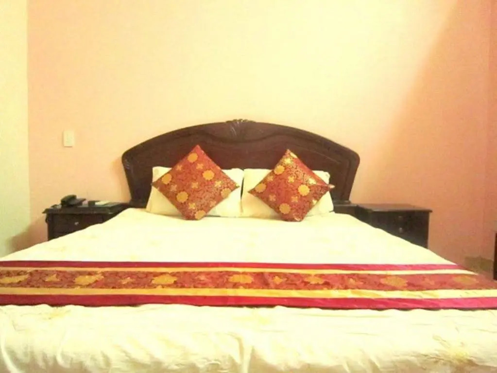 Hoang Nguyen Hotel