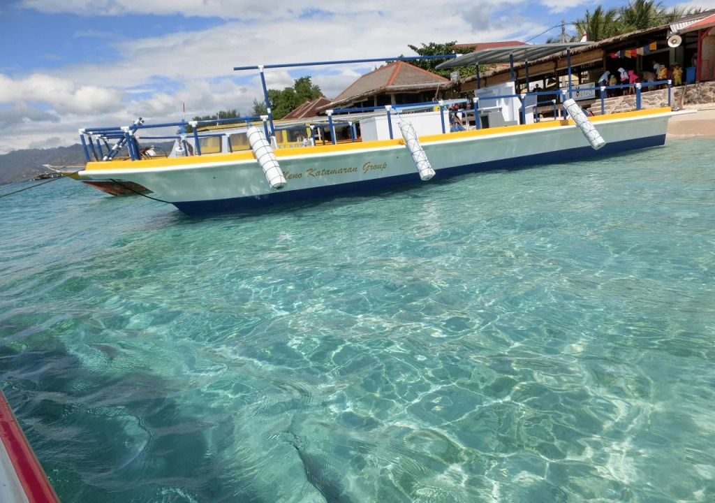 Lombok Holiday Hotel