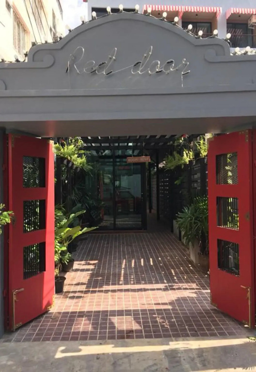 Red Door Samsen Hotel, Bangkok