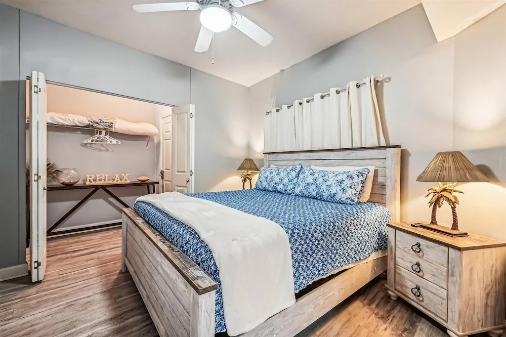 Shores Of Panama # 1902 1 Bedroom Condo by RedAwning