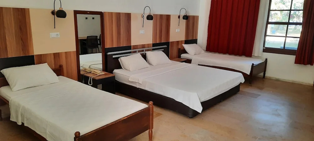 Intermot Bogsak Motel