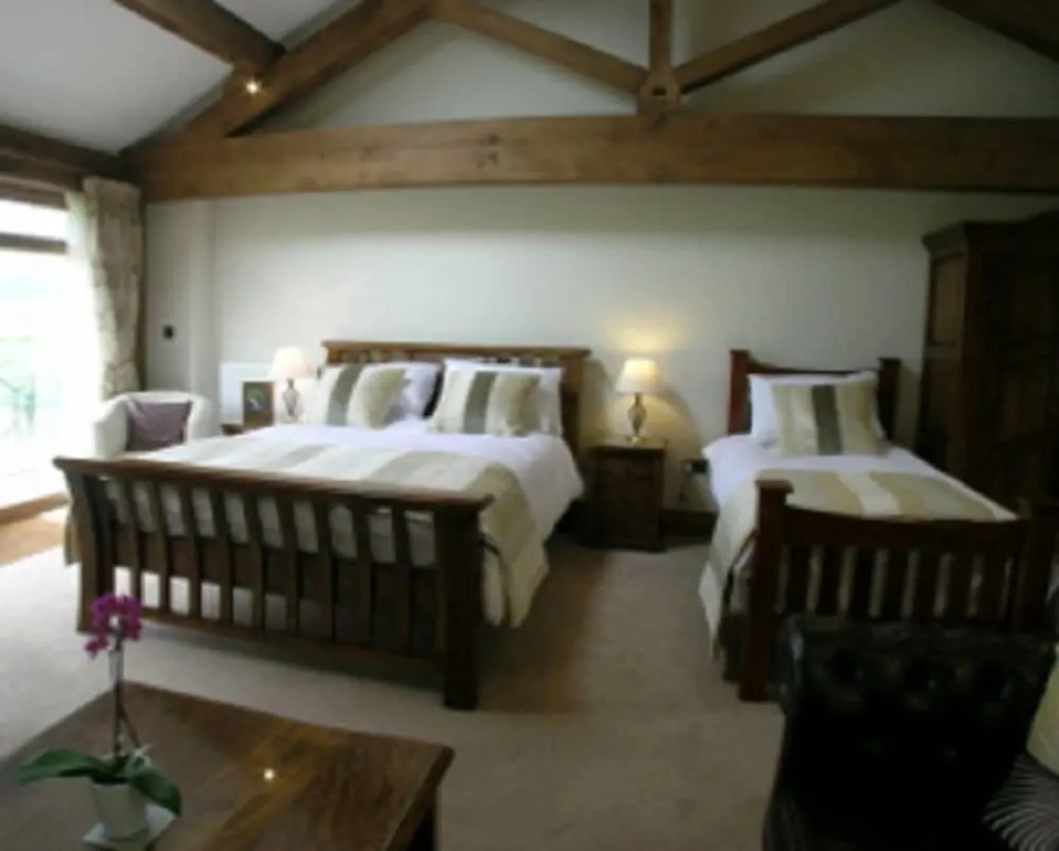 Green Grove Country House