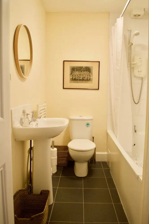 2 Bedroom In Old Town