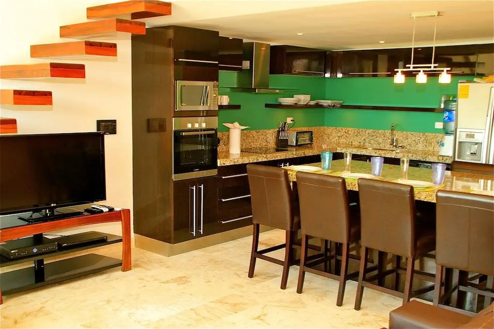 La Brisa Condo by BVR