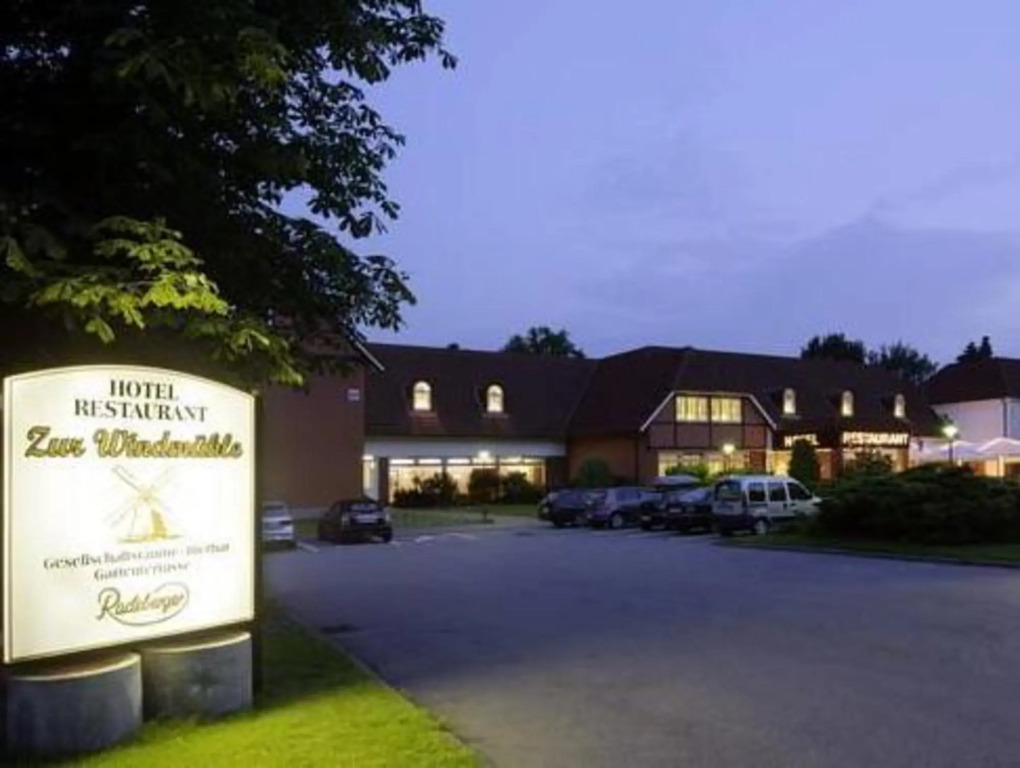 Hotel Zur Windmühle - Parkplatz inklusive