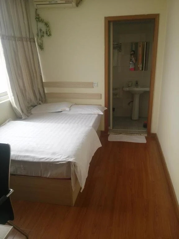 Taizhou 8Clock Hostel