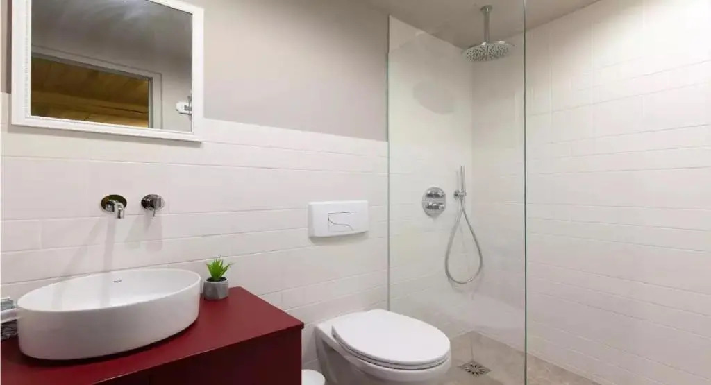 2 bedrooms 2 bathrooms apartment in Old Antibes