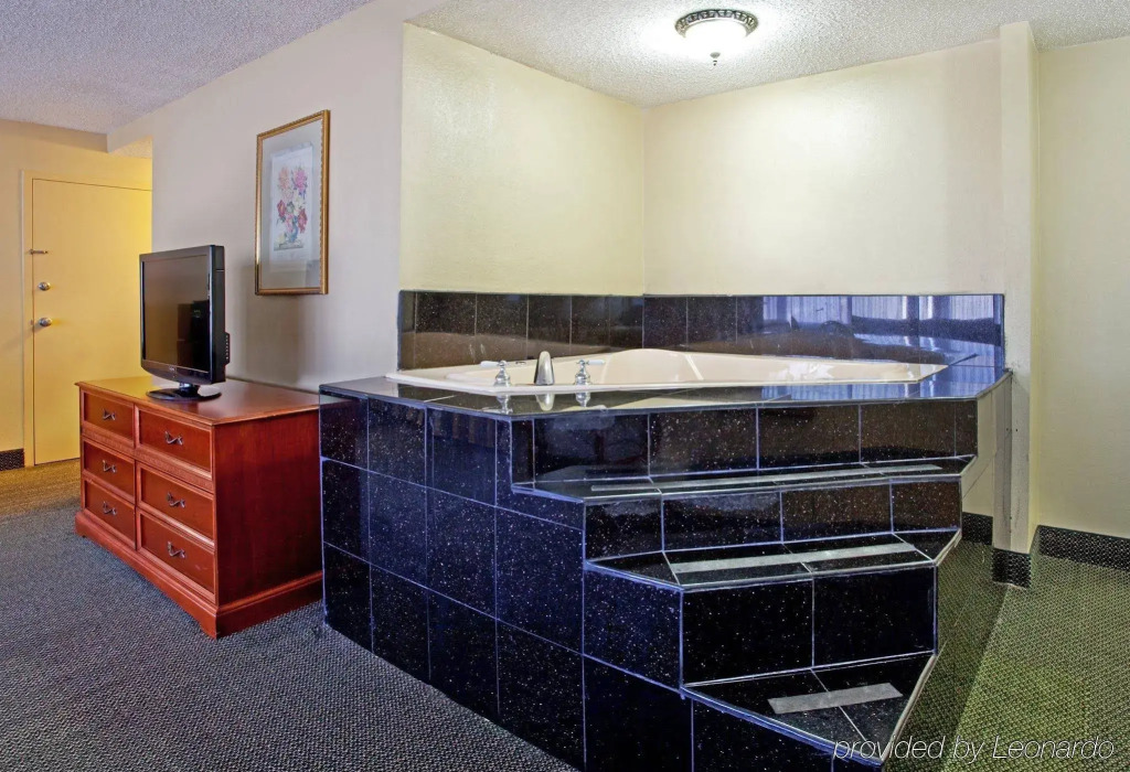 Holiday Inn Shreveport Downtown by IHG