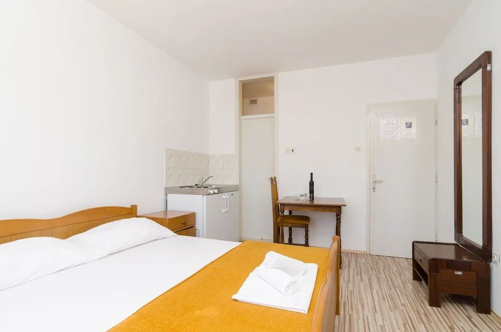 Rooms Ogigija