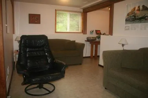 Wild Edge Lodge