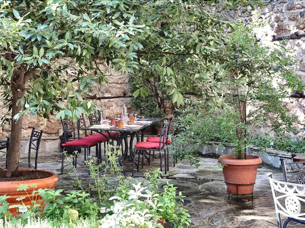 Deluxe Boutique Hotel Palea Poli