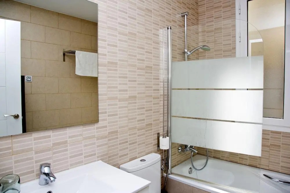 Claris Apartments