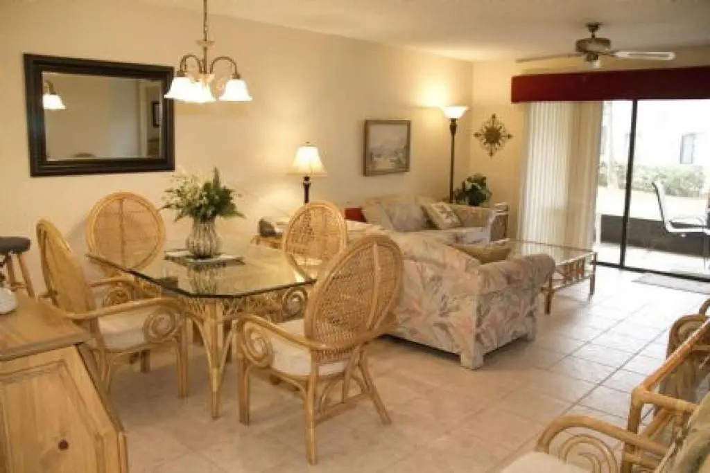Ocean Village Club Condo J15