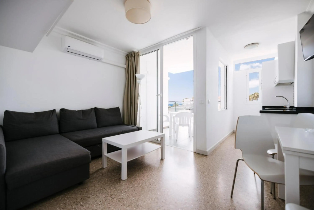 Apartamentos LIVVO Tarahal