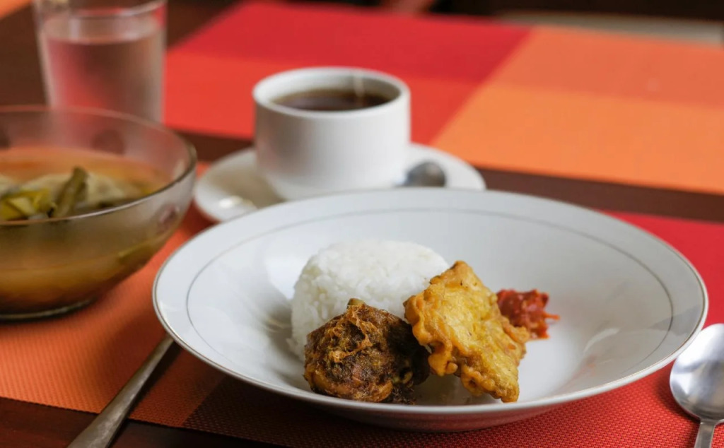 OYO 388 Raka Residence Syariah