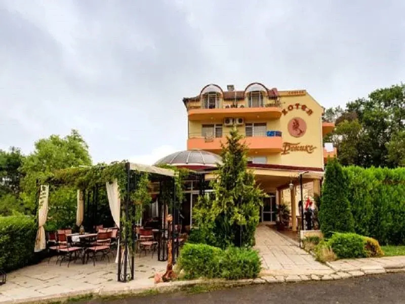 Hotel Feniks Lozenets