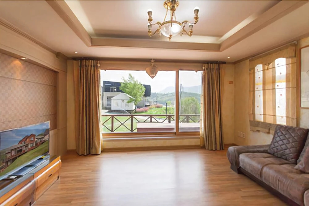 Pyeongchang Daegwanhillhouse Pension