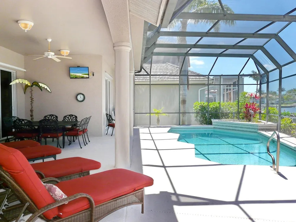 1158 Strawberry Court