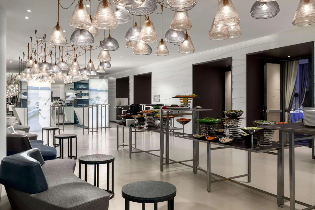 Отель Hilton Amsterdam Airport Schiphol