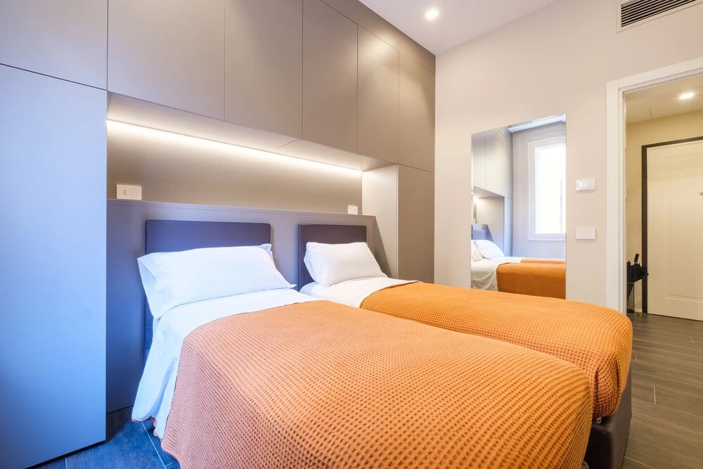 Golden Suite by Studio Vita