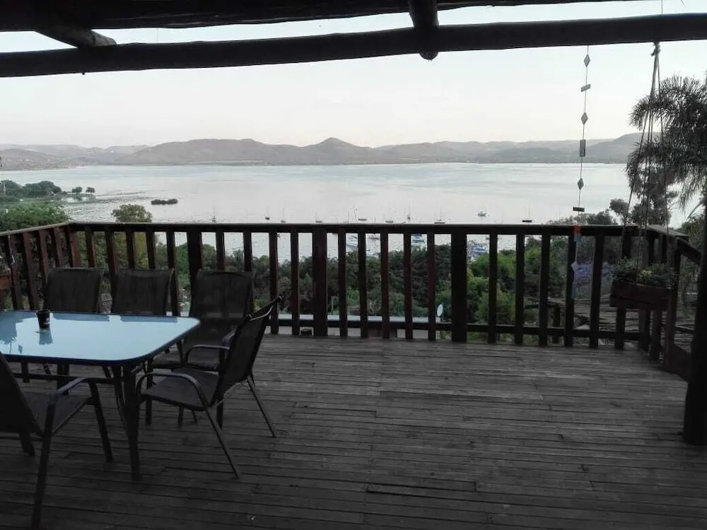 Yacht View Lodge