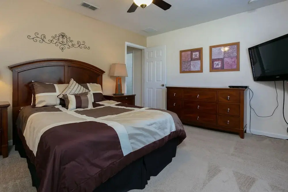 Villa 2682 Manesty Windsor Hills