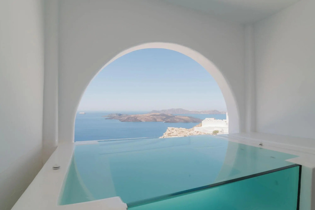 Apeiron Blue Santorini by Apeiron Hotels