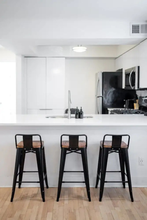 Crescent Furnished Apartments v2