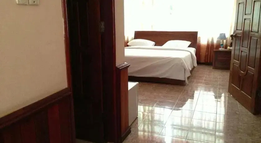 Paksan Hotel