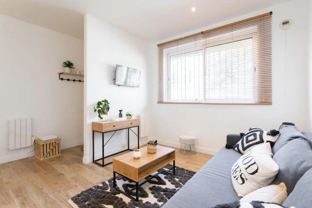 Studio ** Bompard ** Plage ** Vieux Port