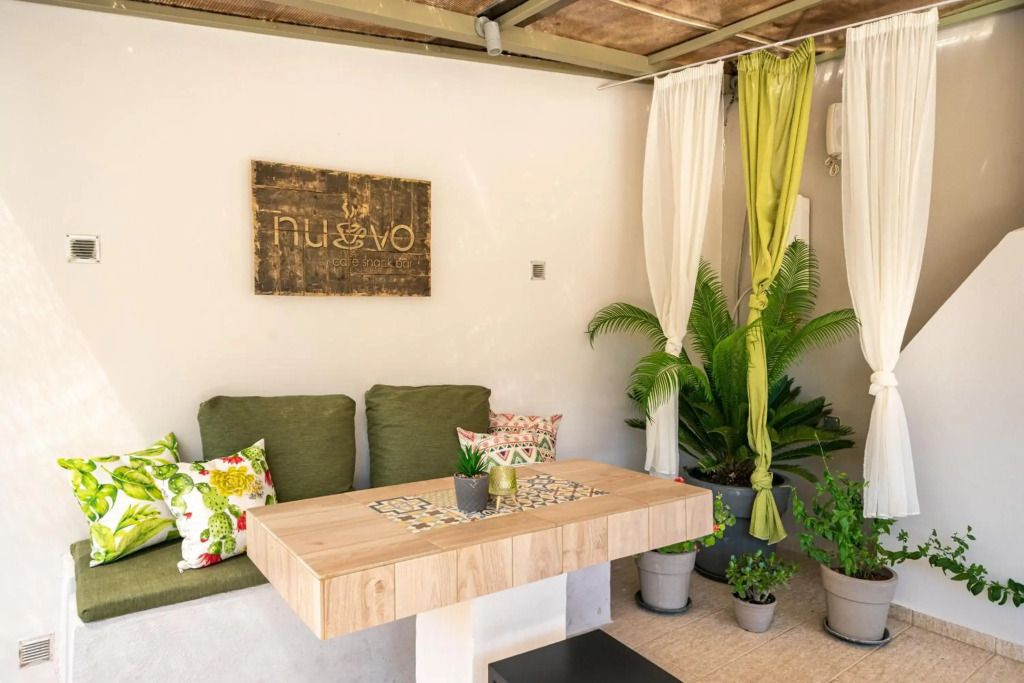 Minas Apartments