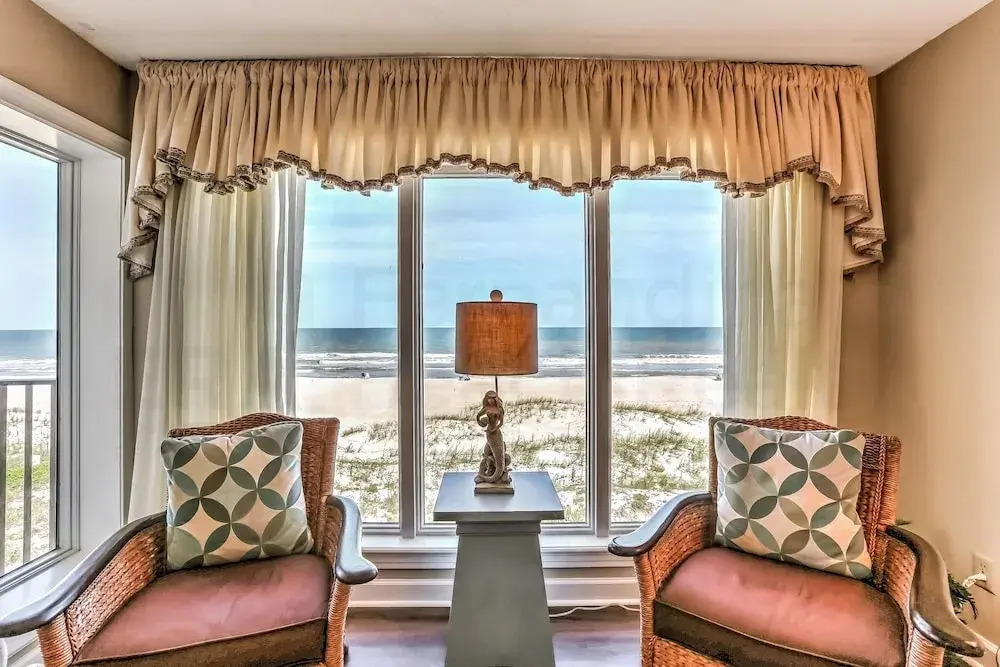 210 Oceans of Amelia