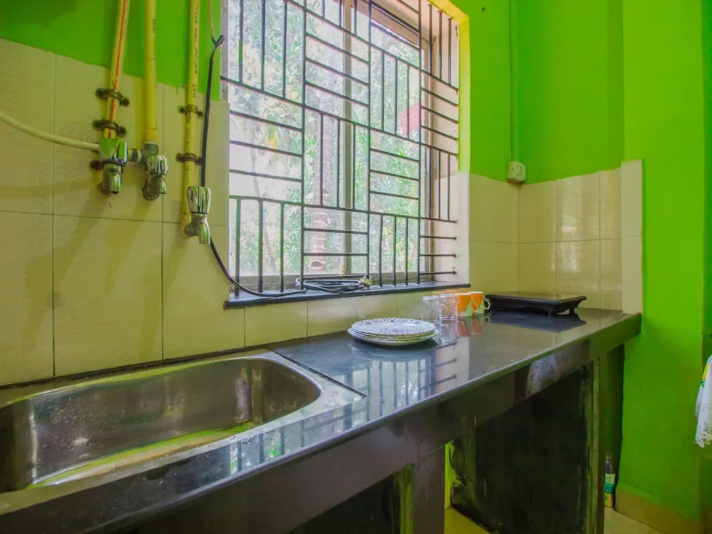 OYO 19884 Home Enticing 2BHK Mandrem