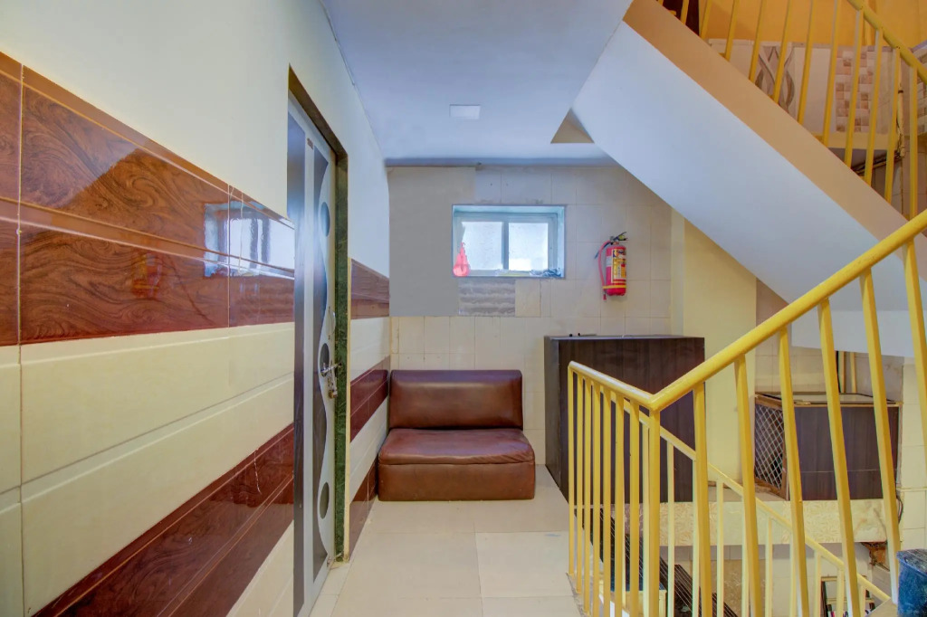 OYO Flagship 76808 Ovo Residency