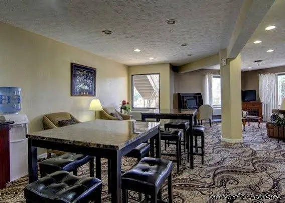 Econo Lodge Auburn