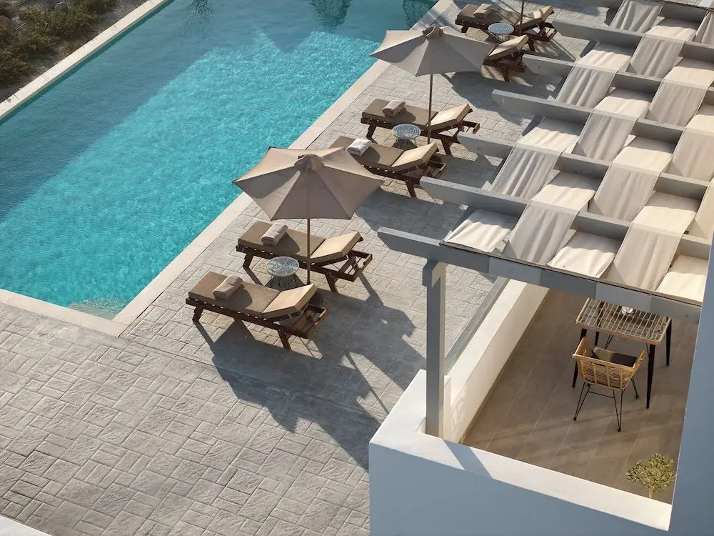 Kedros Milos Suites