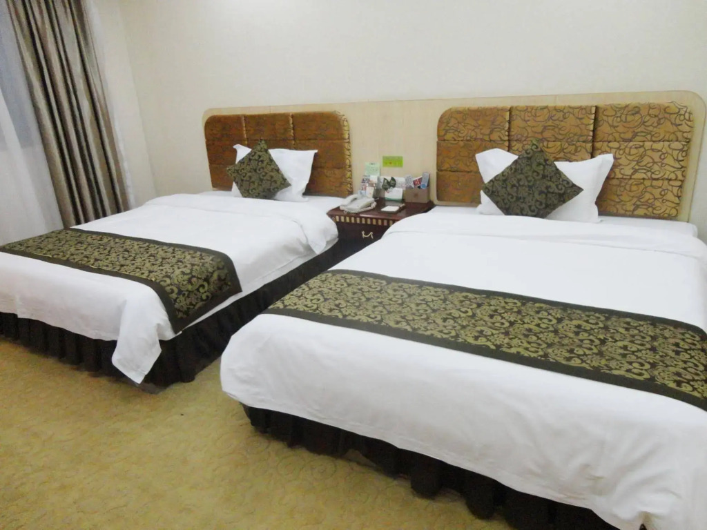 Meijng Bay Hotel